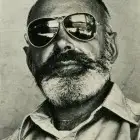 Фото Дональд Гамильтон