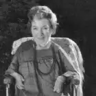 Фото Розмэри Сатклиф