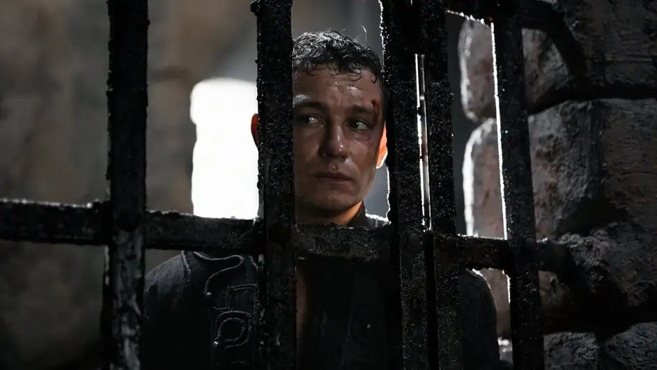 Обложка новости Трейлер сериала «Трудно быть богом» с Сергеем Безруковым и Никитой Кологривым